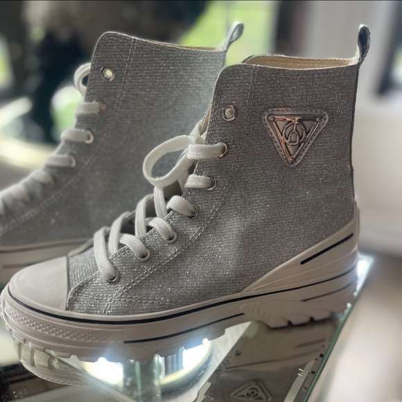 Wishbone high top bling sneakers worn once - Picture 4 of 4